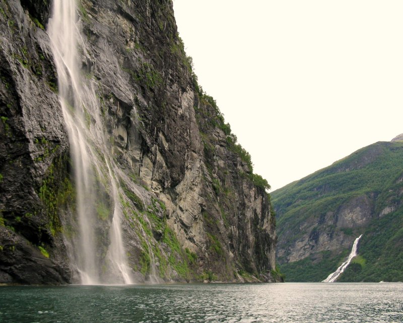 Водопад Виннуфоссен Норвегия
