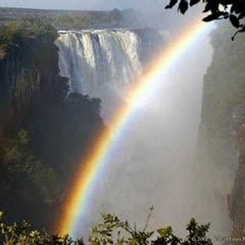 Водопад Виктория Радужный водопад