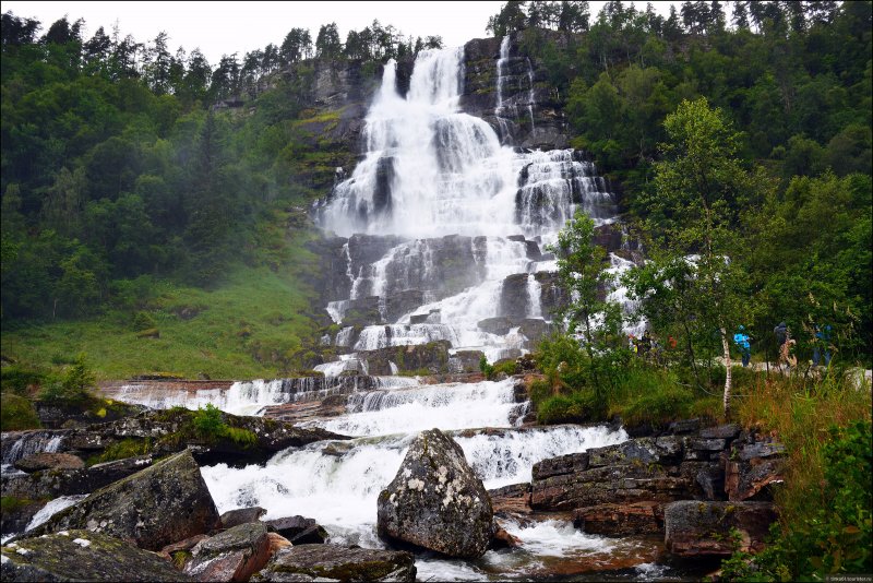Норвежский Хрустальный водопад