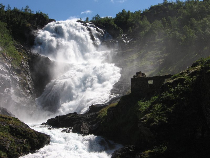 Скандинавия водопады