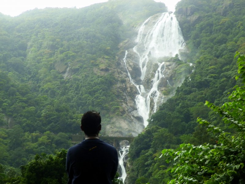 Водопад Дудхсагар Гоа