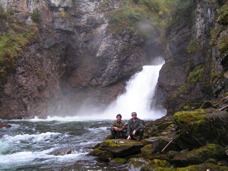 Водопад Текелю горный Алтай