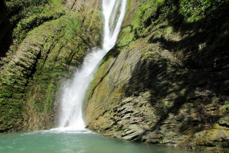 Река Шахе Сочи 33 водопада