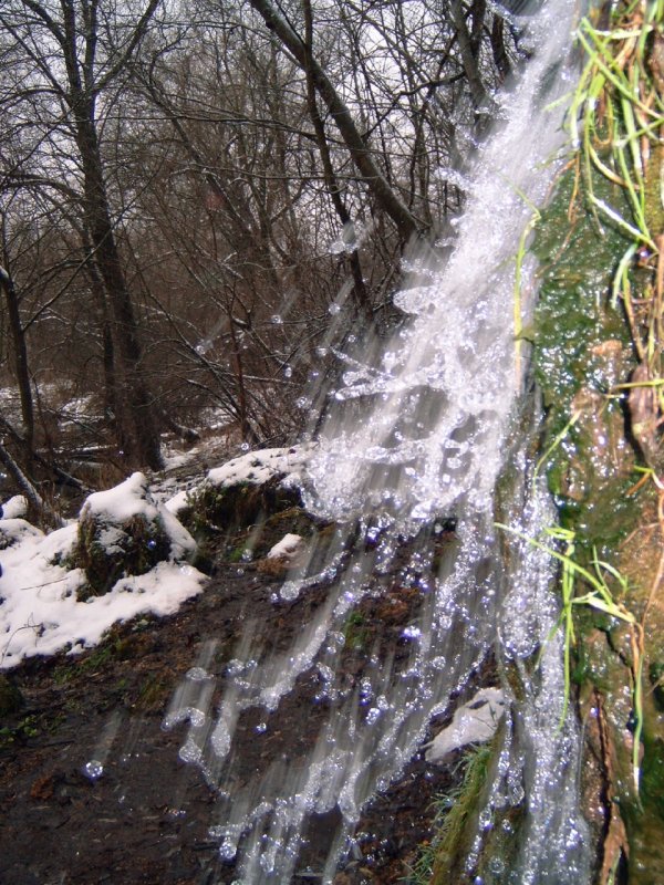 Водопад Радужный Калужская область зимой