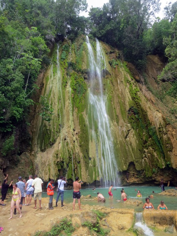 Самана водопад Кокос