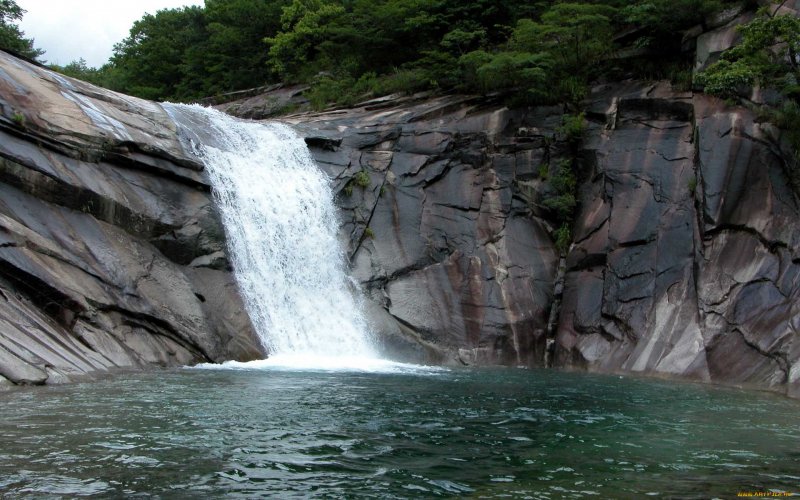 Водопад Камуиваккаю