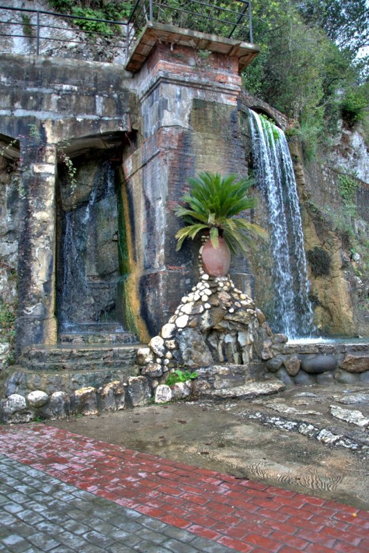 Водопад в новом Афоне Абхазия