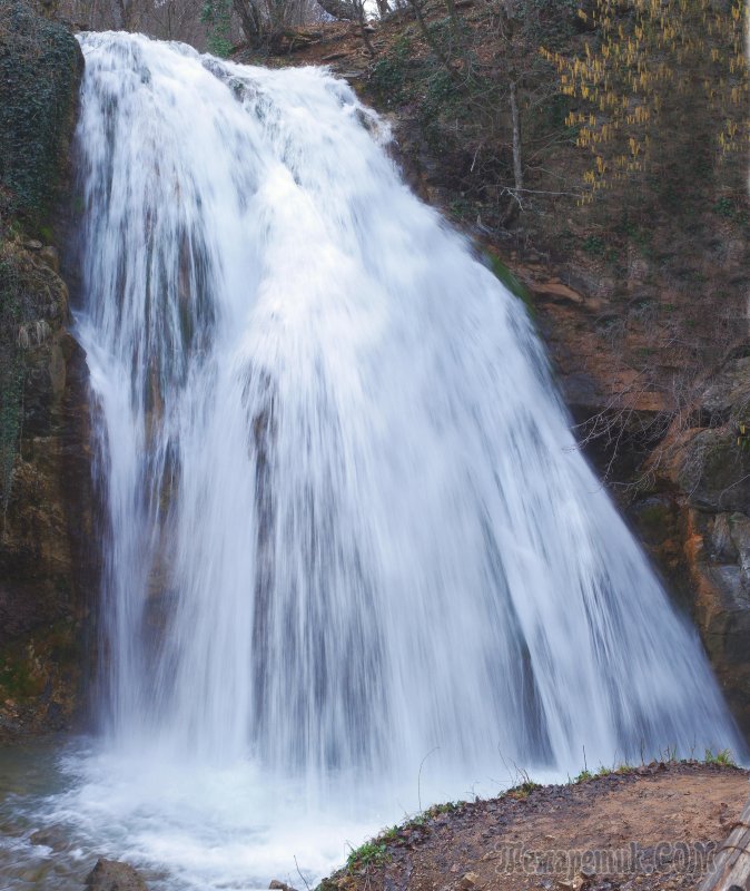 Ускутский водопад