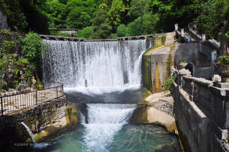 Водопад исполин Абхазия