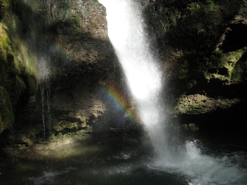 Водопад Радужный фото