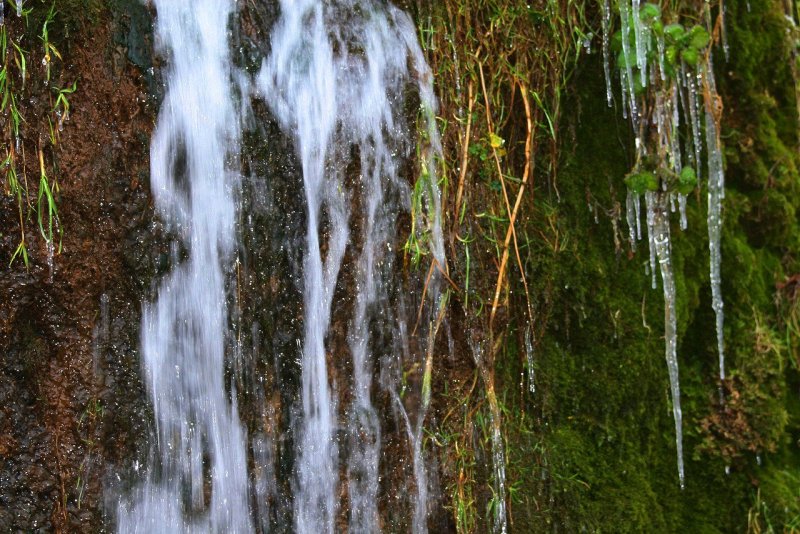 Водопад Радужный фото