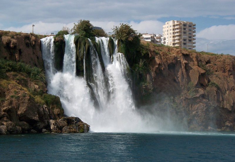 Водопад Карпузкалдыран Турция