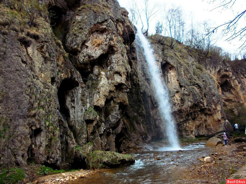 Карачаево-Черкессия качели медовые водопады