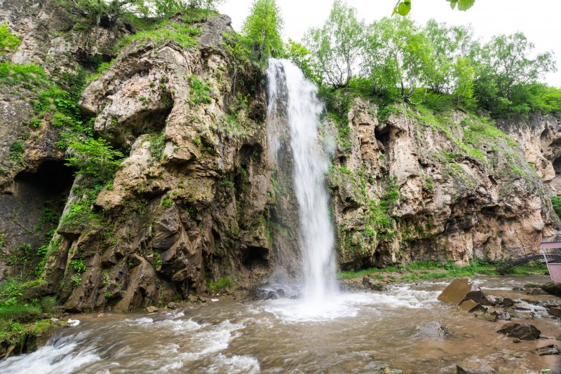 Медовые водопады Малокарачаевский район