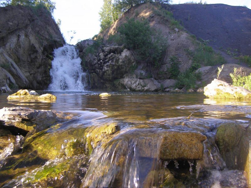 Беловский водопад в Искитимском районе