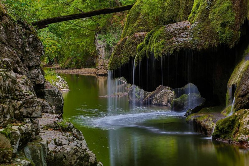 Водопад Бигар Румыния