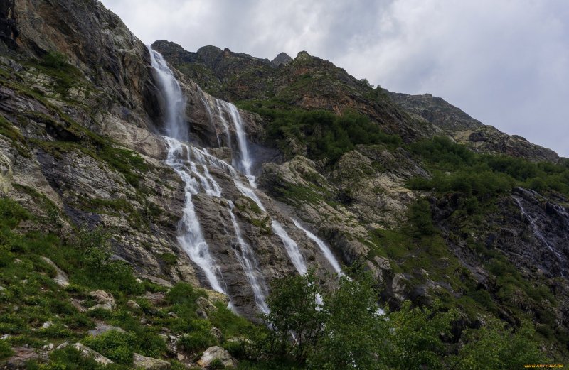 Карачаево Черкесия Софийские водопады Архыз