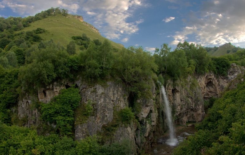 Карачаево-Черкесская Республика медовые водопады