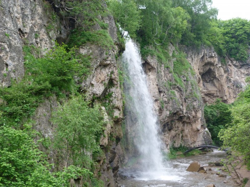 Медовые водопады КЧР