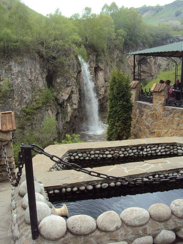 Медовые водопады Кисловодск в феврале