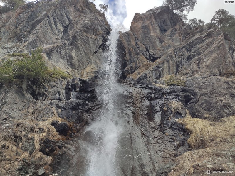 Водопады туристы Архыз