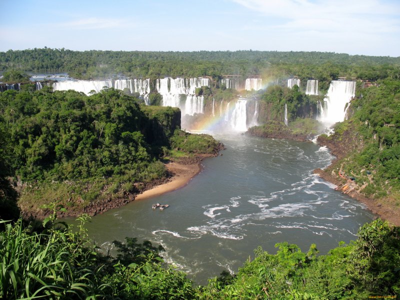 Водопад Игуасу туристы
