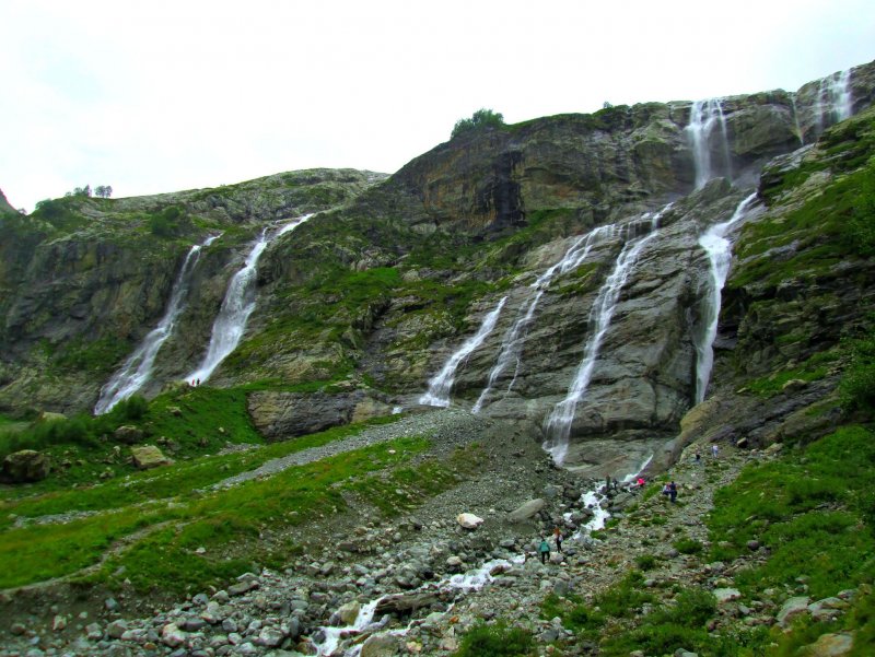 Чибитский водопад зимой