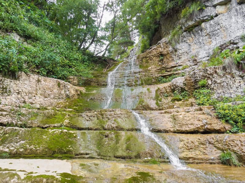 Водопад каскадный Лагонаки