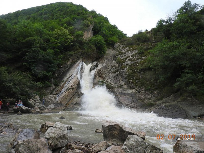 Дербент водопад хучнинский водопад