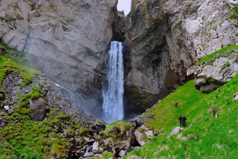 Кабардино-Балкарская водопад водопад Султан