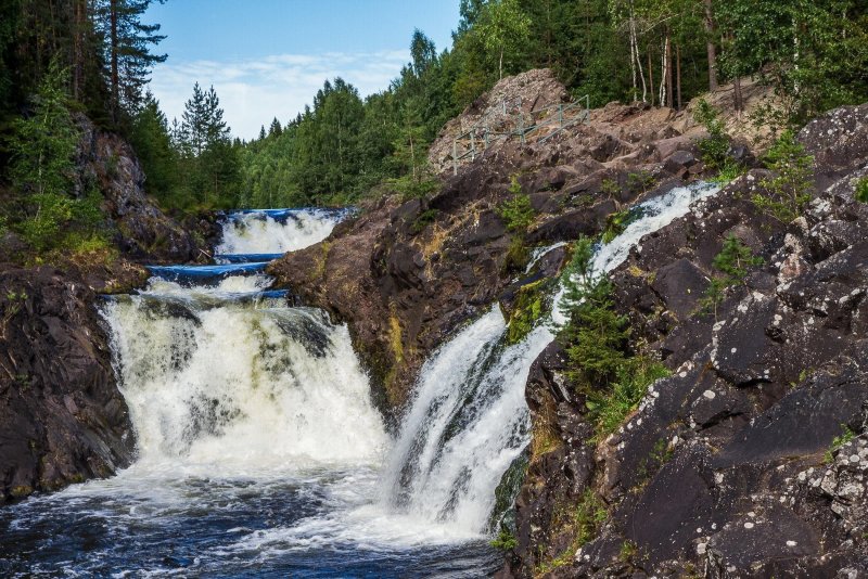 Горный парк Рускеала Карелия водопад