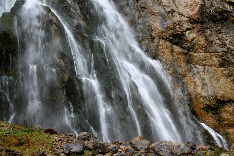 Гегский водопад май