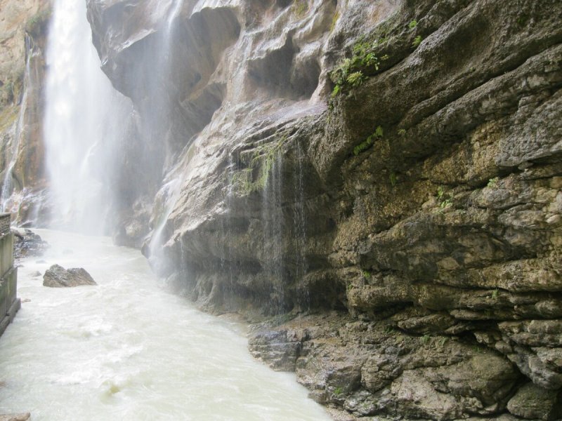 Чегемские водопады ущелье водопады