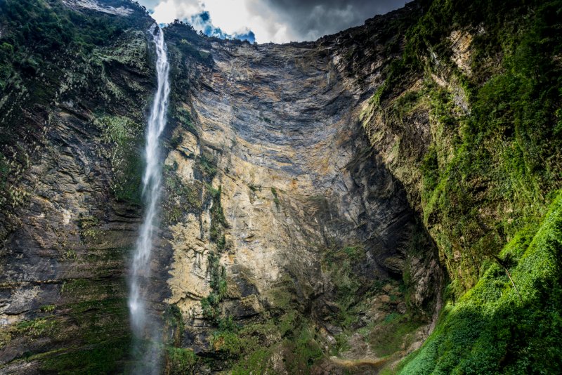 Филиппины водопад Пинсаль