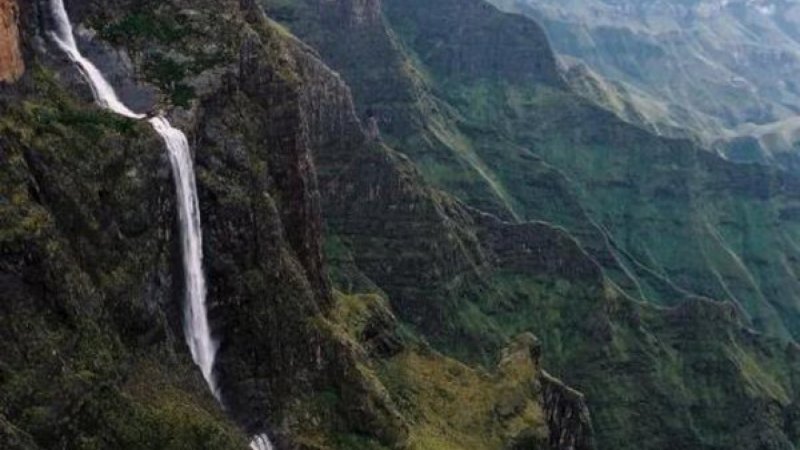 Водопад три сестры (three sisters Falls), Перу
