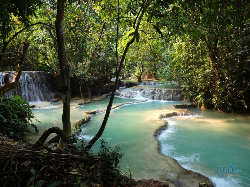 Лаос природный бассейн