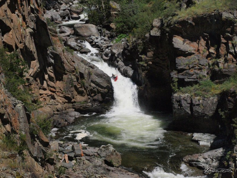 Куркуре водопад Алтай каяк