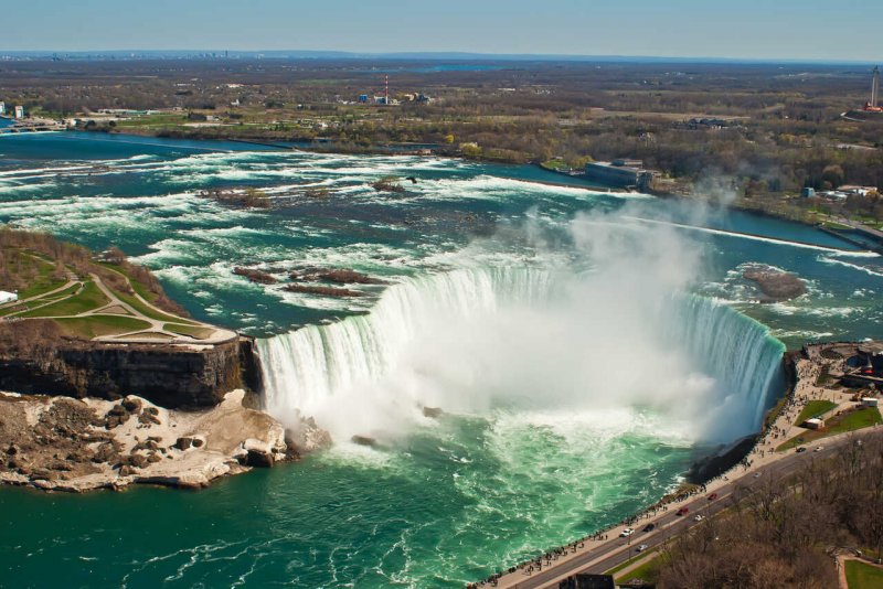 Водопад подкова Канада Онтарио