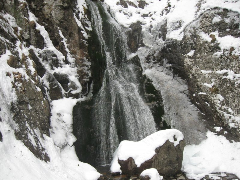 Водопад шумка Теберда