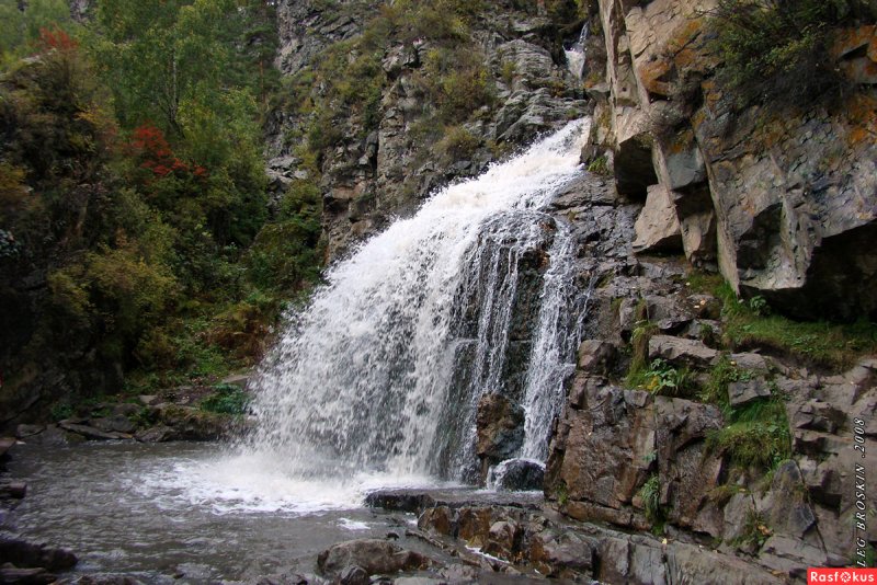 Камышлинский водопад горный Алтай