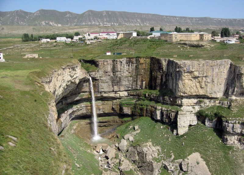 Хунзахского каньона и водопада Тобот