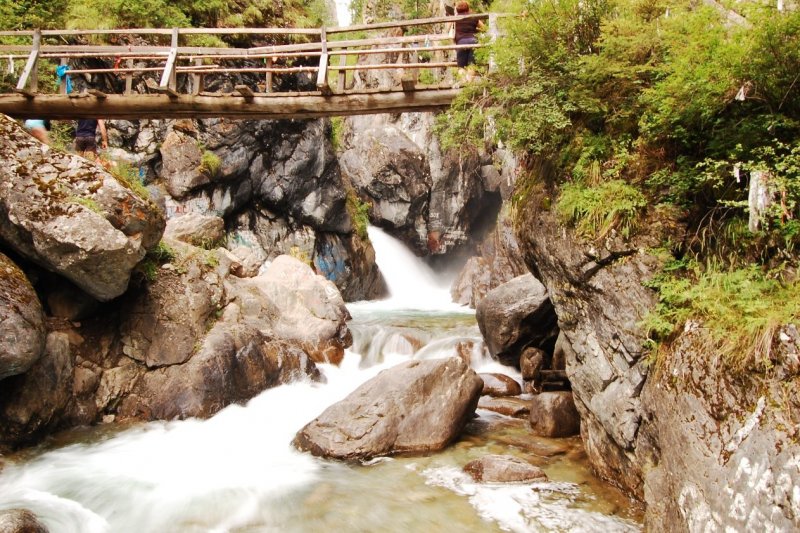 Аршан Кынгарга водопады