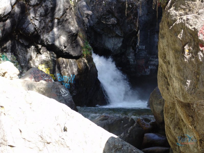 Водопад Тункинский Аршан
