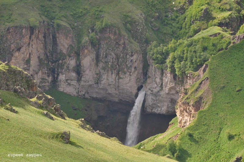Водопад Каракая Су Кабардино-Балкария
