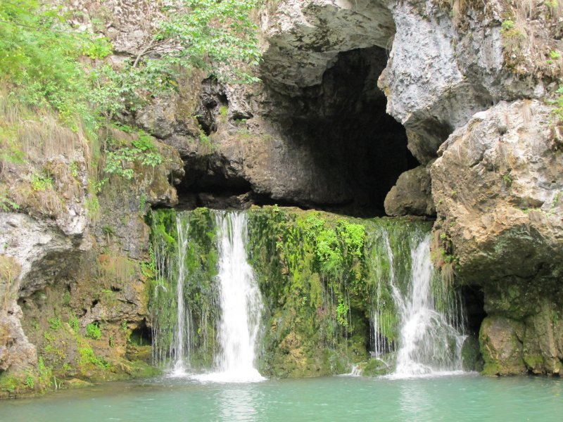 Пещеры в Башкирии водопады