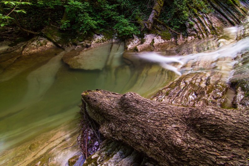 Водопад жемчужный Анапа фото туристов 2021