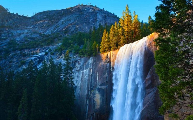 Водопад Йосемити, Калифорния, США