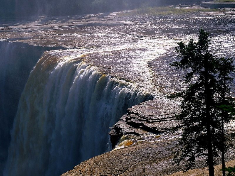 Водопад Ханлен Канада