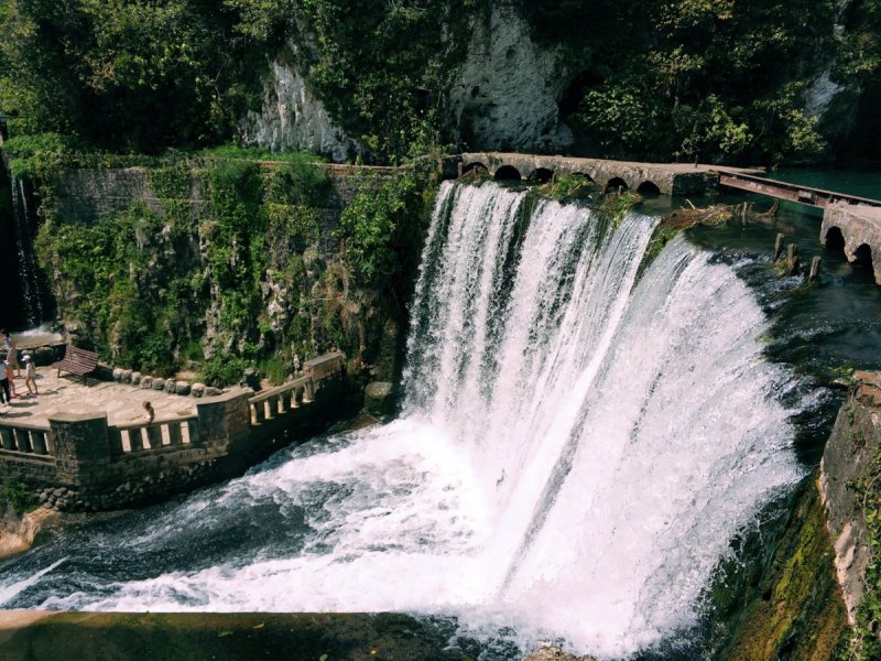 Новоафонский водопад в Абхазии