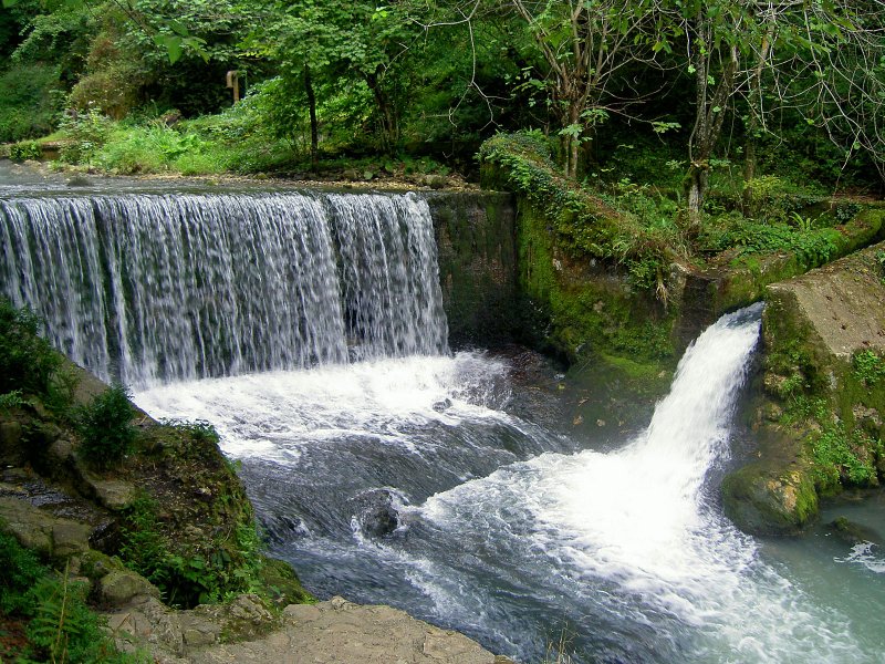 Новоафонский водопад в Абхазии